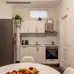 Apartment Toscana 1 - Fromhometorome *
